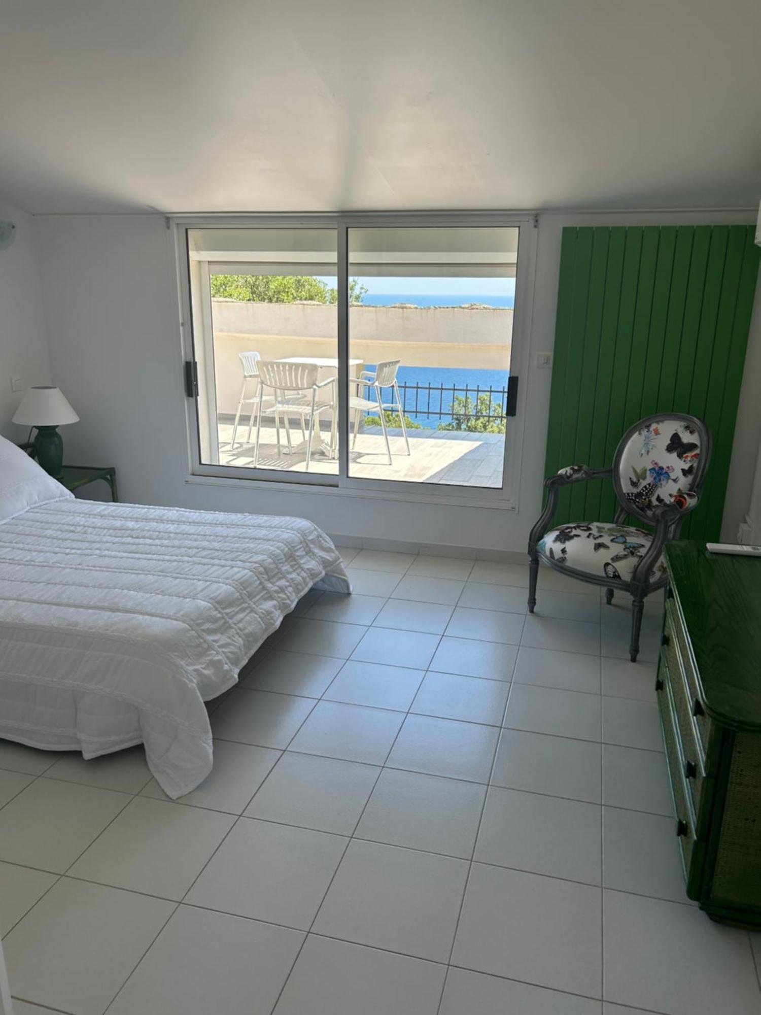 Anne-camille, Bastia, Sea View Villa